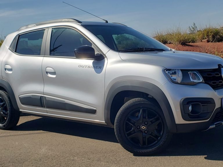 rw-carros-kwid-outsider-foto-1