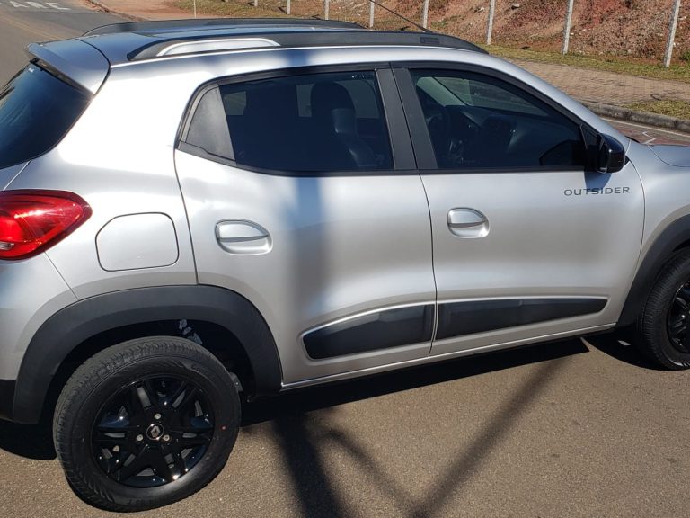 rw-carros-kwid-outsider-foto-2